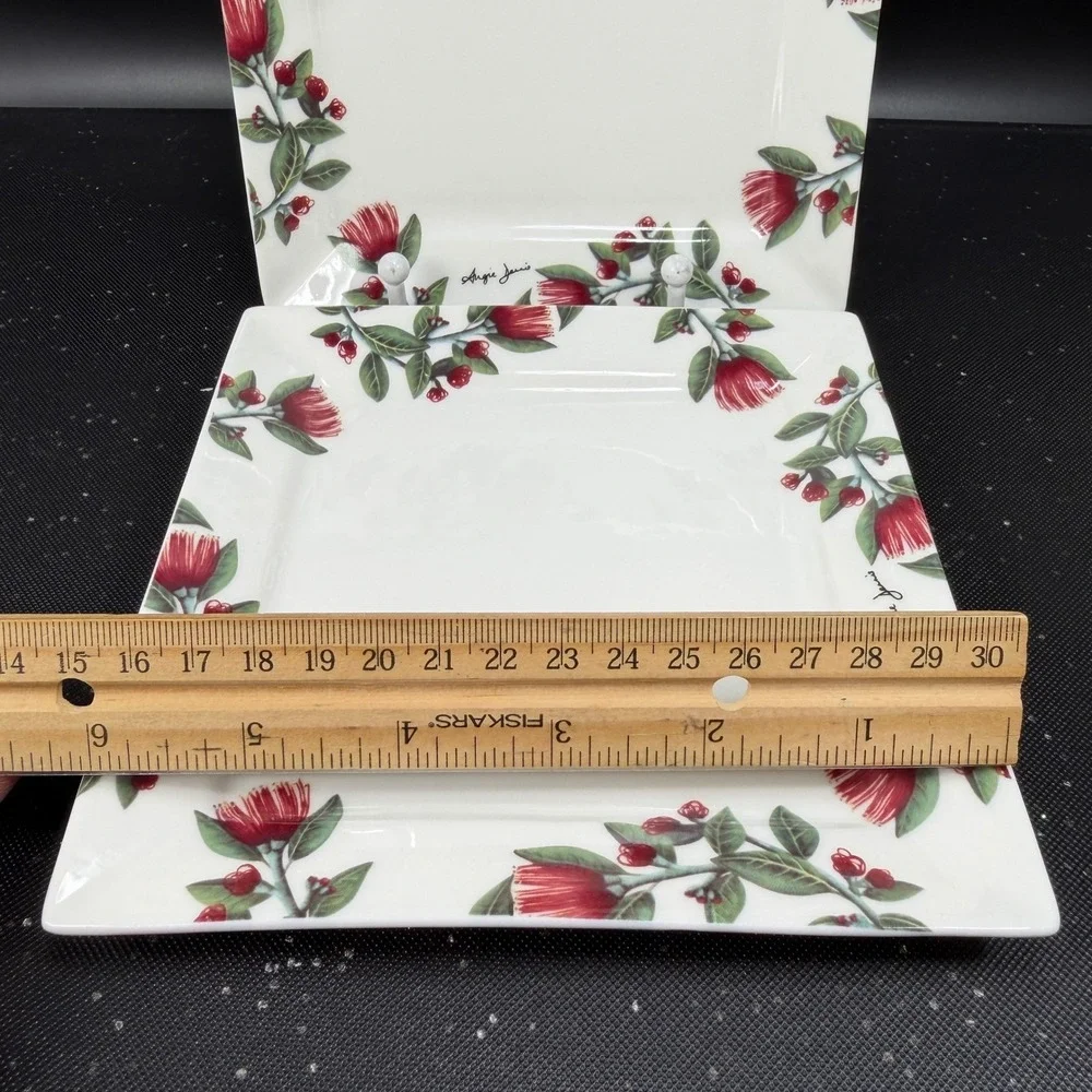 Angie Dennis Intuition Square Plates Set of 2 Red Pohutukawa‎ New Zealand Floral
